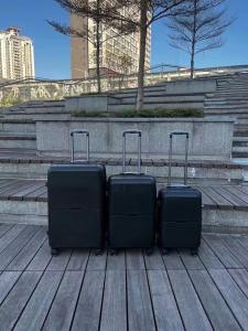 China Durable Travel Polypropylene Luggage Bags Moistureproof For Business Trip wholesale
