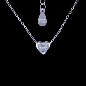 China Beautiful Ladies Sterling Silver Cubic Zirconia Heart Necklace Jewelry Korean Style wholesale