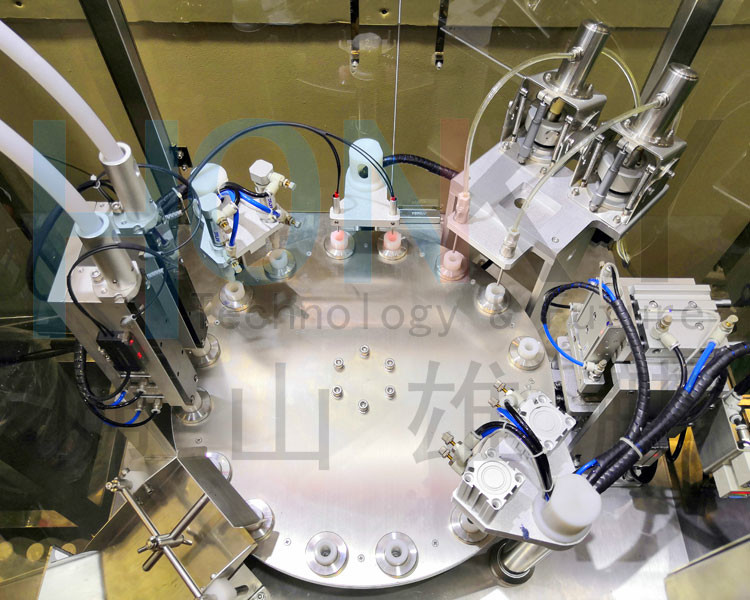 Automatic Essential Oil Small Bottle Filling And Capping Machine With High Precision Ceramic Pump