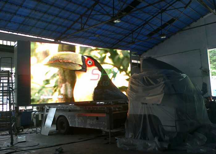 960X960 Cabinet P5 Truck Mounted LED Screen Billboard Sychronous Control Way