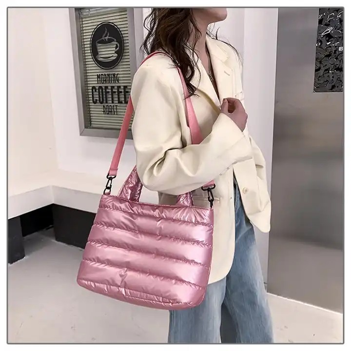 Custom Puff Print Cross Body Tote Bag Tear Resistant With Cotton Padded
