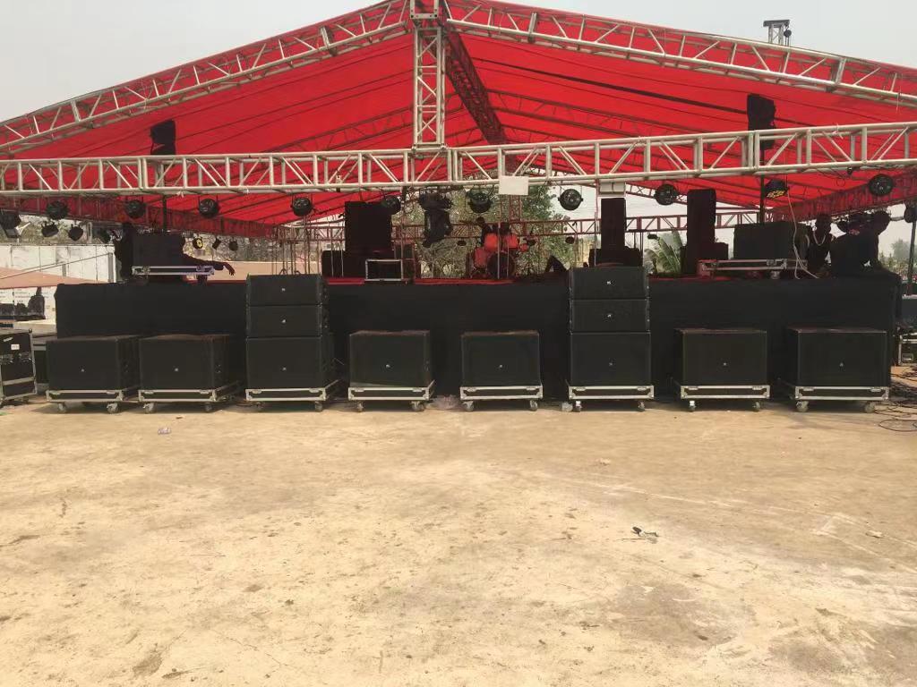 ARE AUDIO dual 12 inch high-performance outdoor line array speaker systems for open-air concerts