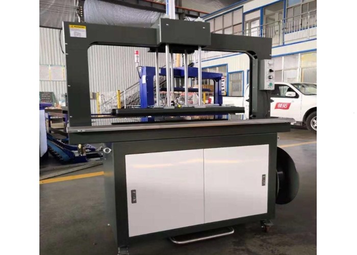 5 / 9 mm PP Belt Corrugated Box Strapping Machine Semi Automatic Energy Saving