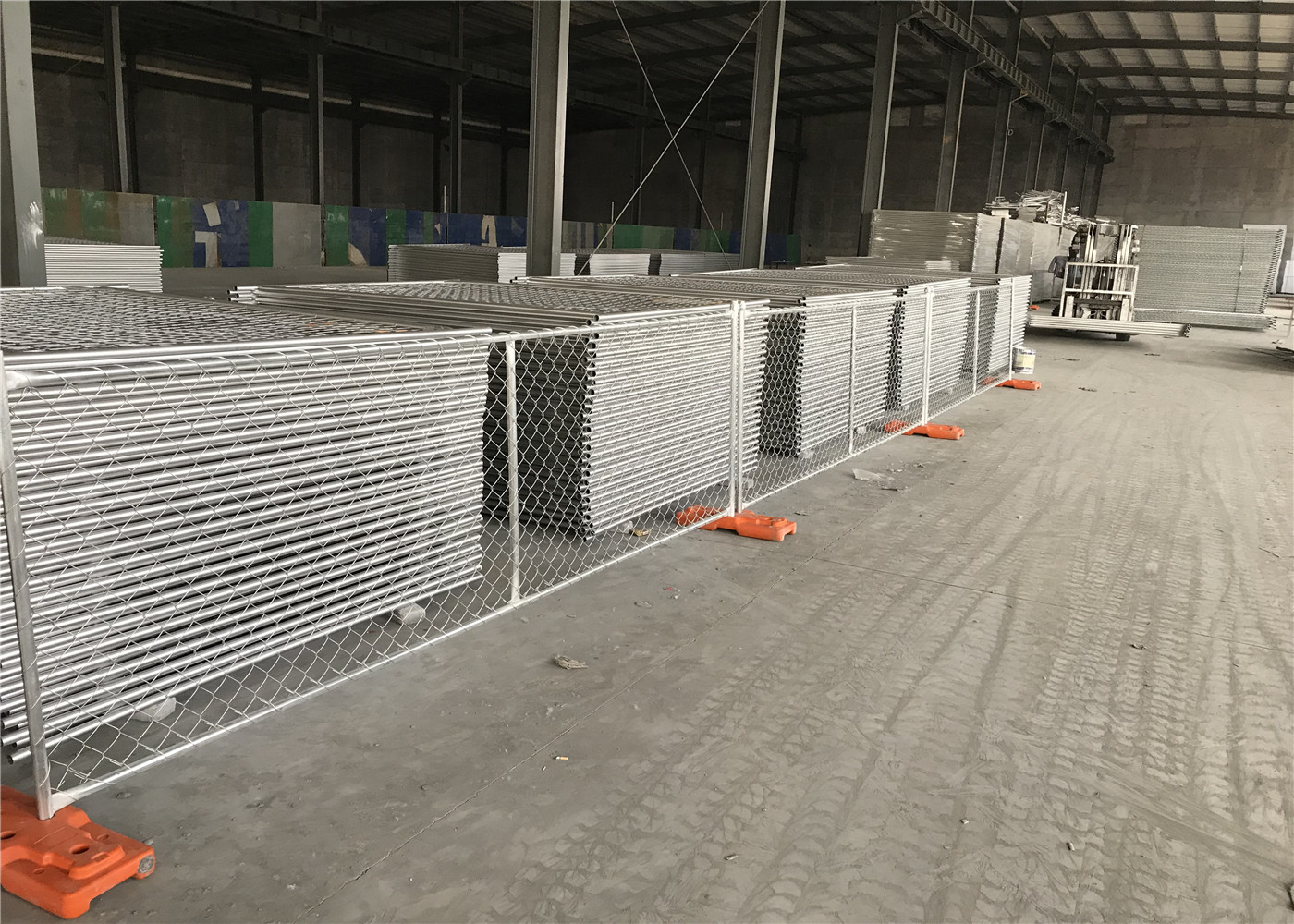 Temporary Construction Fencing Panels 1-⅜" tube vertical brace Chain Link Fence Panels 6'/8'/4' Height
