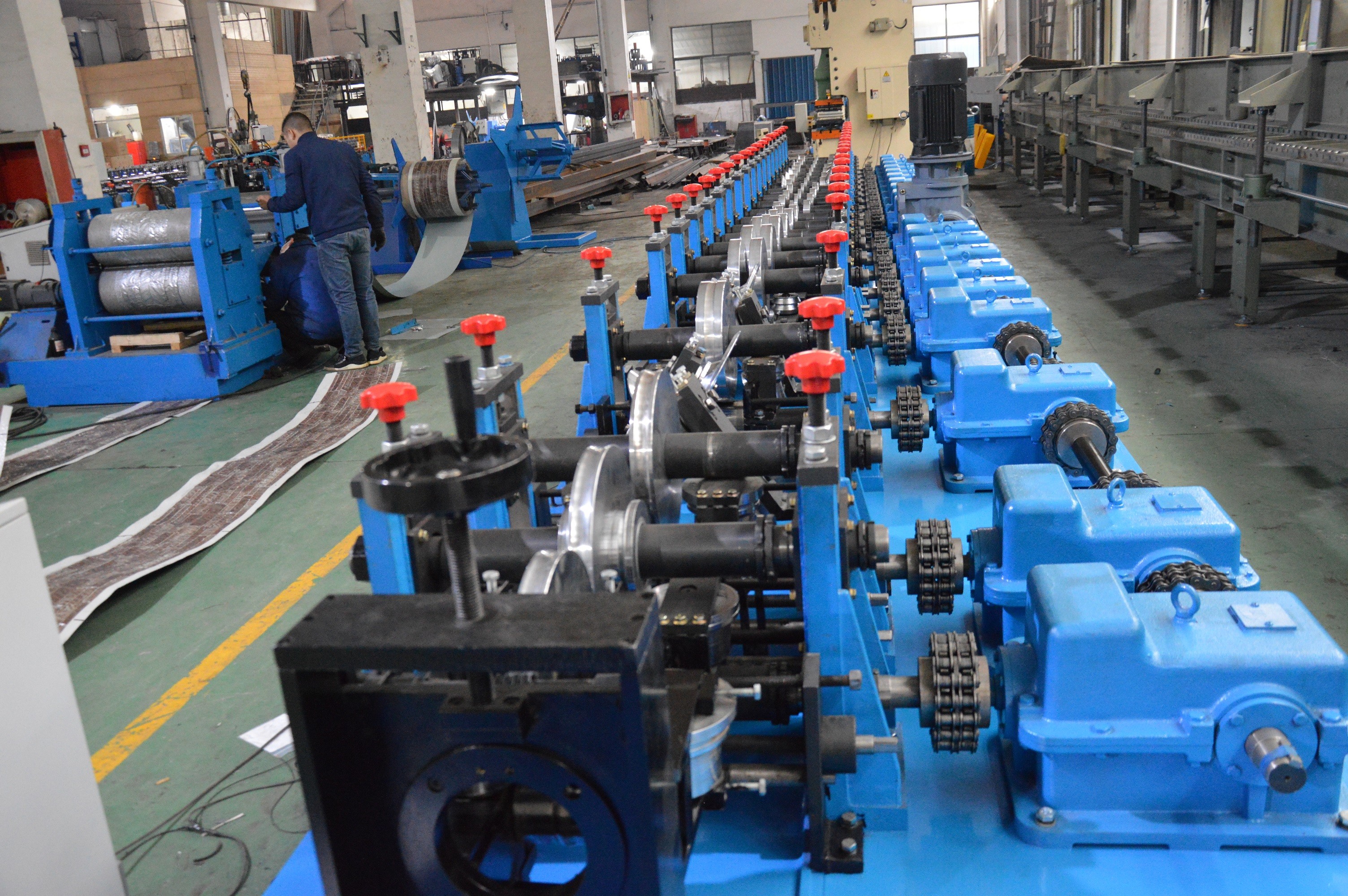 2.5mm Upright Rack Roll Forming Machine With 6 Meters Auto Stacker
