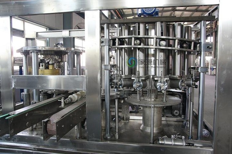 12000 BPH Small Edible Oil Filling Machine Automatic with CE , SGS certificate