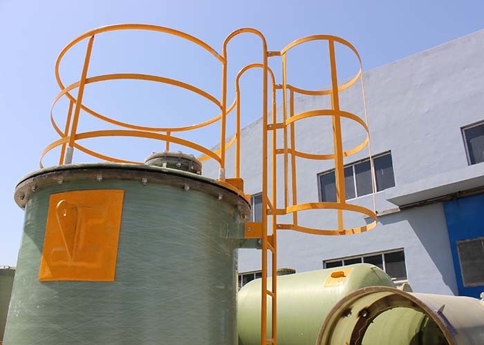 FRP Chemical Liquid Mixing Tank 6CBM Cylindrical Biogas Septic Tank
