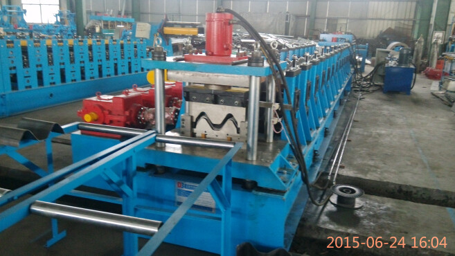 45KW Power High Speed Standard Two Waves Guard Rail Roll Forming Machine for Highway and Relate Fields