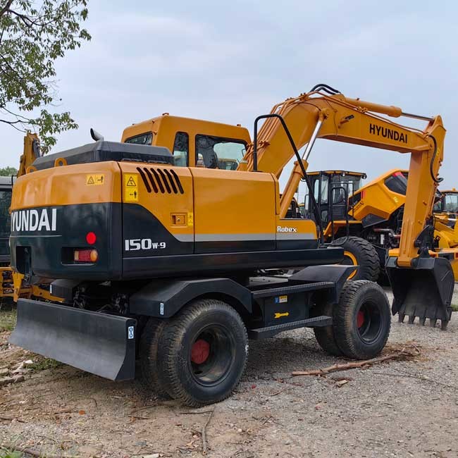 15 tons Used 0.23m3 Bucket Capacity Excavator Hyundai R150w-9 Wheel