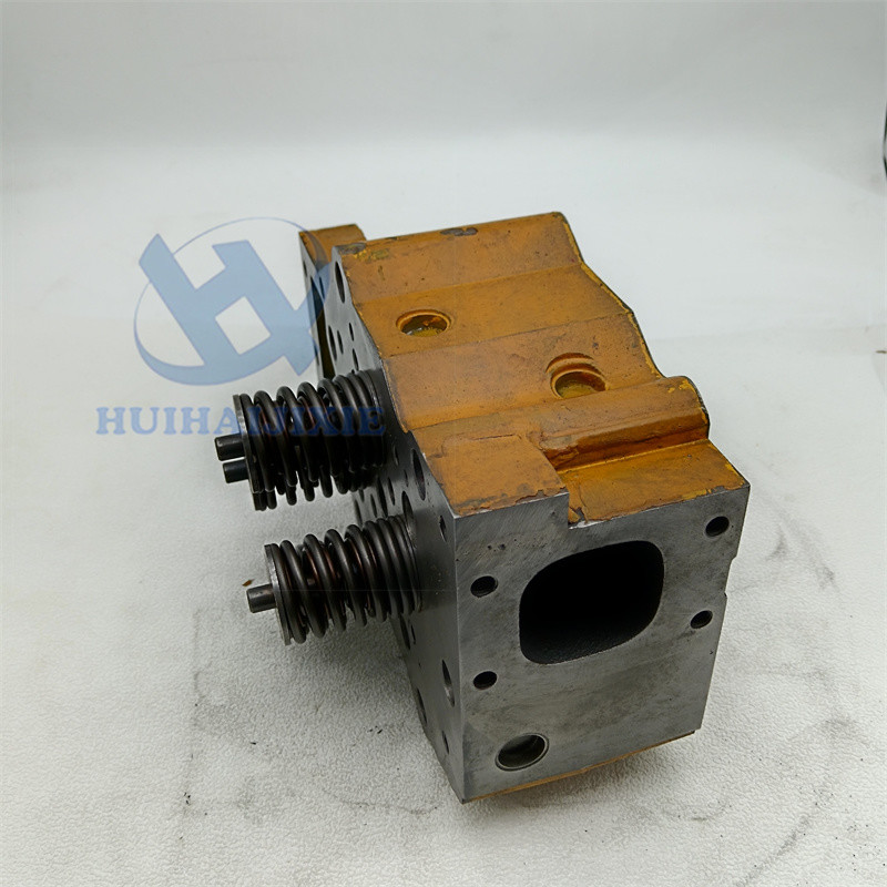 Cylinder Head for Komatsu 6D140 Engine 6211-12-1110 6211121110