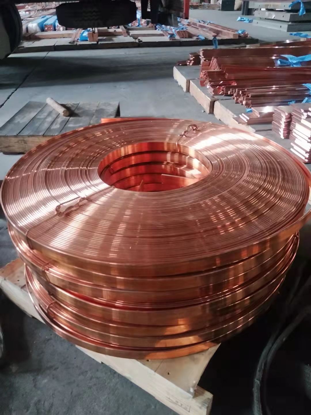 0.1 0.2 0.5 0.8 2.5 4mm Copper Metal Roll Thick Cold Rolled Copper Sheet T2