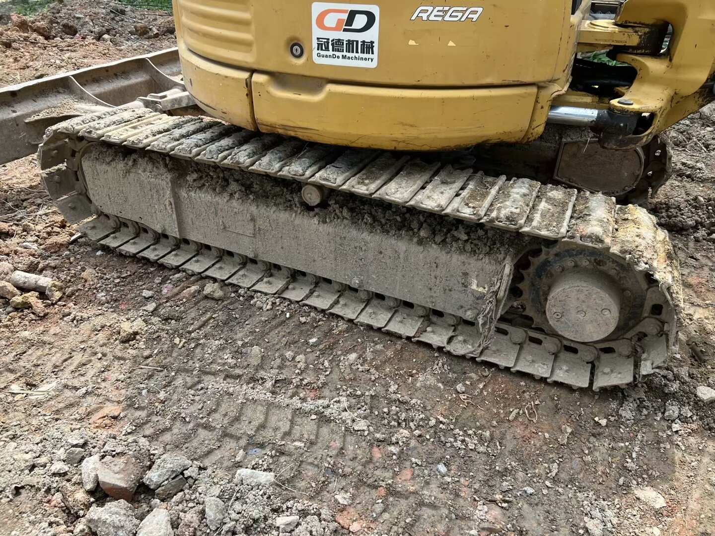 Electric Water Pump Excavator for Cat 303ccr with Steel Track and Crawler Moving Type