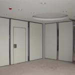 Wood Grain Finished Operating Movable Walls Banquet Room Soundproof From