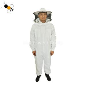 China Hat Veil Beekeeping Overalls 740g Beekeeping Protective Clothing wholesale
