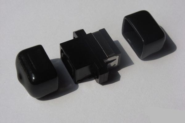 MPO MTP Fiber Optic Adapters High Return Loss Plastic Material For Fiber