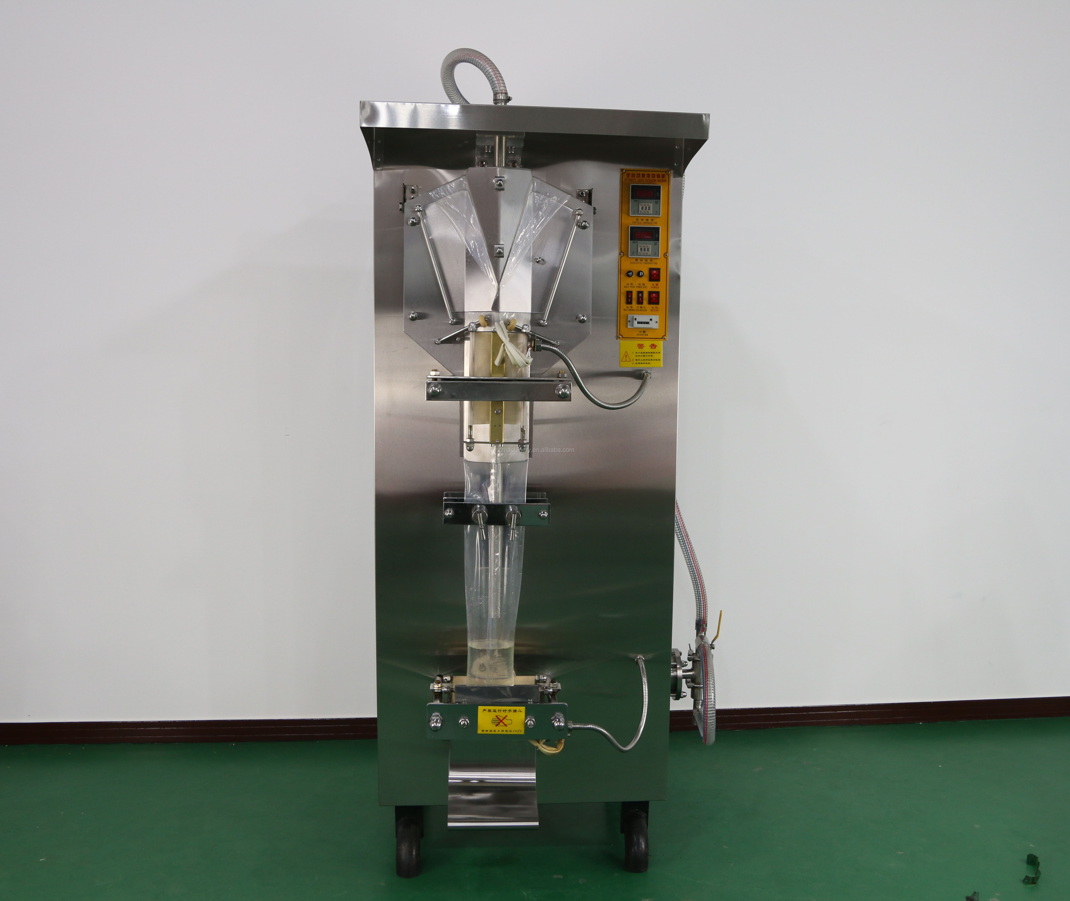 Stand-up Pouch Milk Packing Machine with 100% Filling Accuracy and Advanced Technology