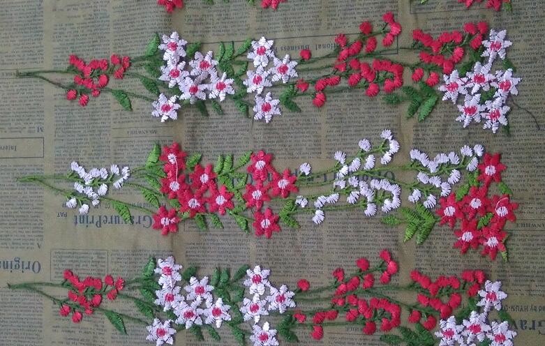Romantic 3D Flower Embroidered Tulle Lace Fabric , Embroidered Net Fabric Cloth