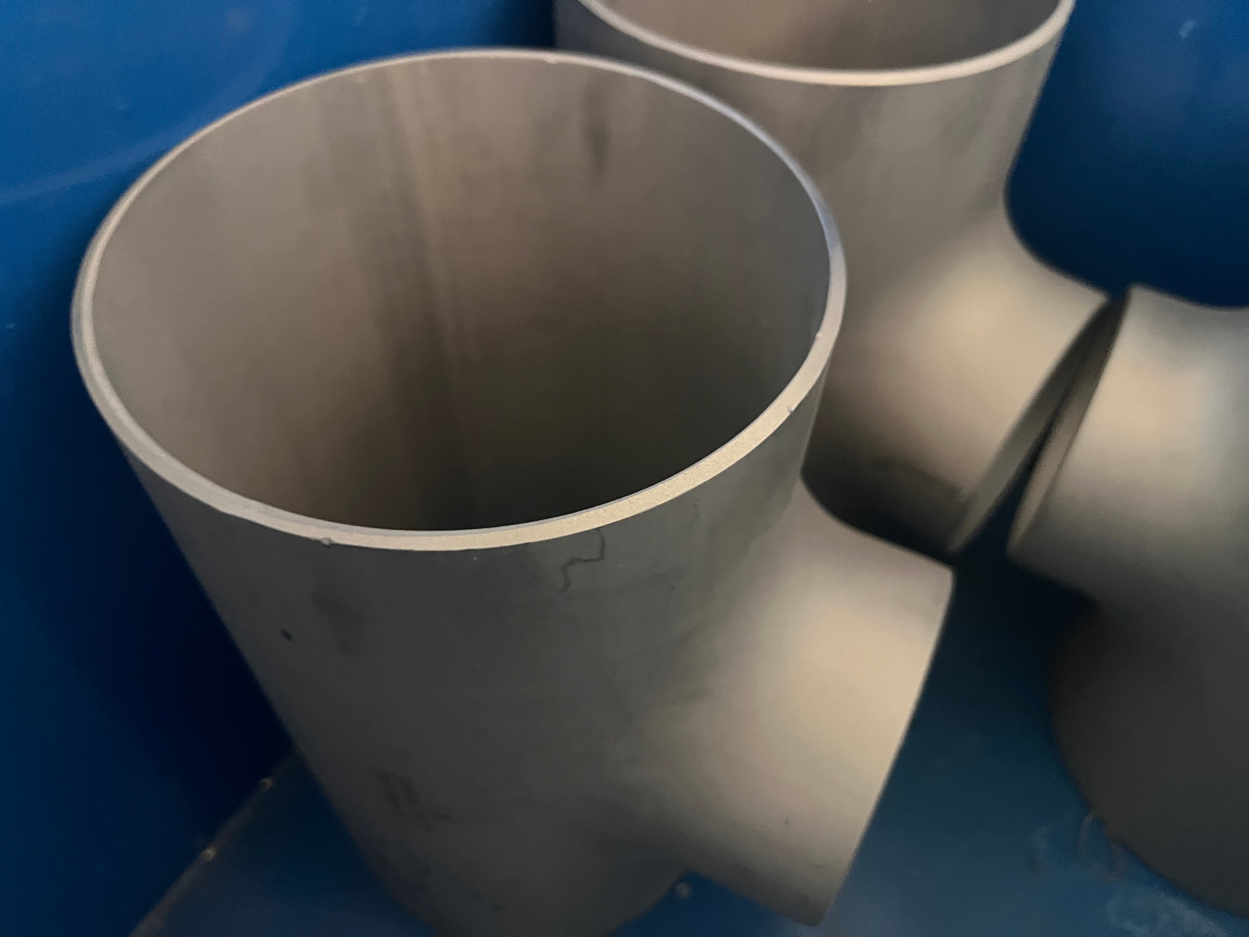 Mirror Polishing Sandblasting Sand Rolled SS Welded Tube Stainless Steel Equal Tee BW Pipe Fittings