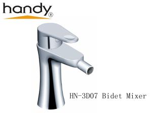 China Single hole Brass Bathroom Sink Faucets Deck Mounted Bidet Mixer wholesale