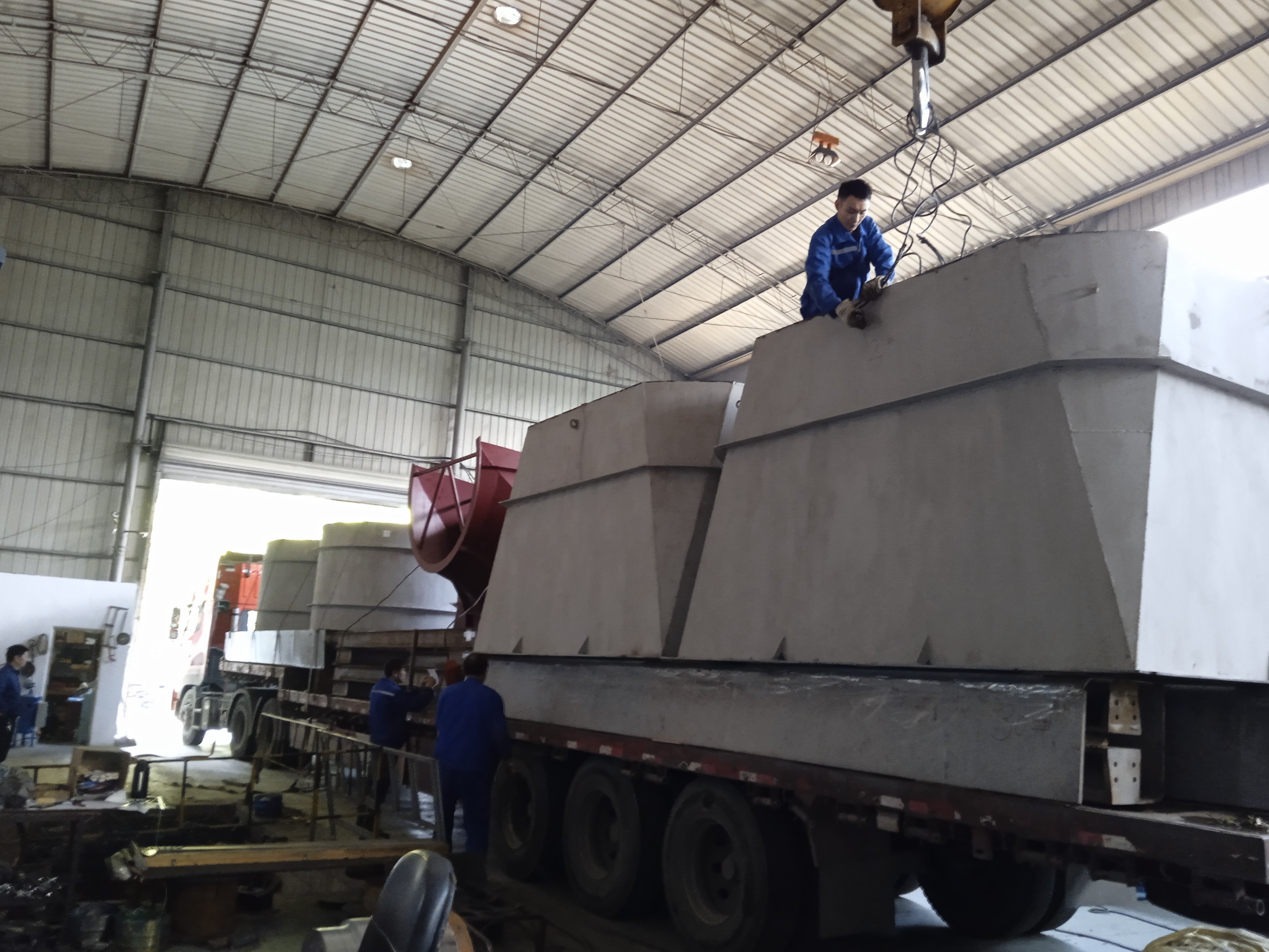 Customizable Stainless Steel Penstock Pipe with Hardened Metal Capabilities