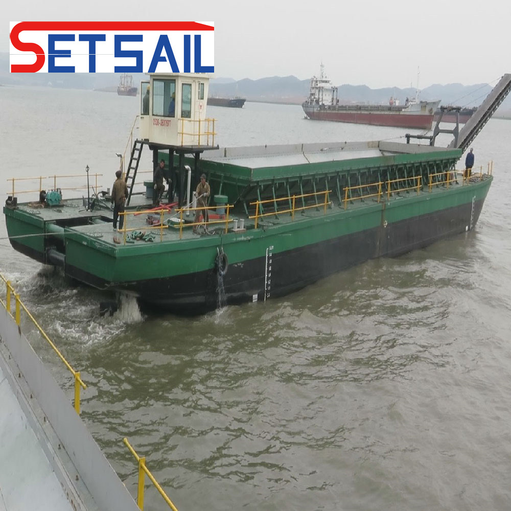 Good Capacity Sand Transportation Boat with Yuchai Diesel Engine