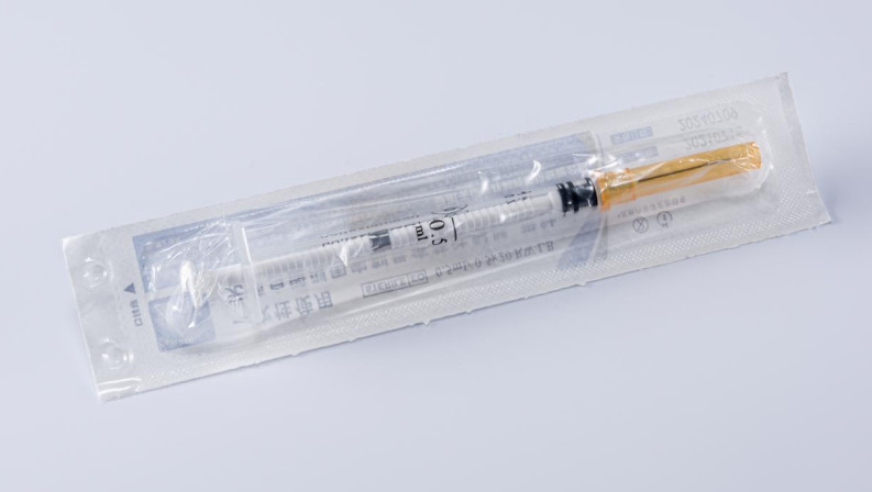 0.5ML Disposable Medical Use Auto Disable Syringe For Fixed Dose Immunization