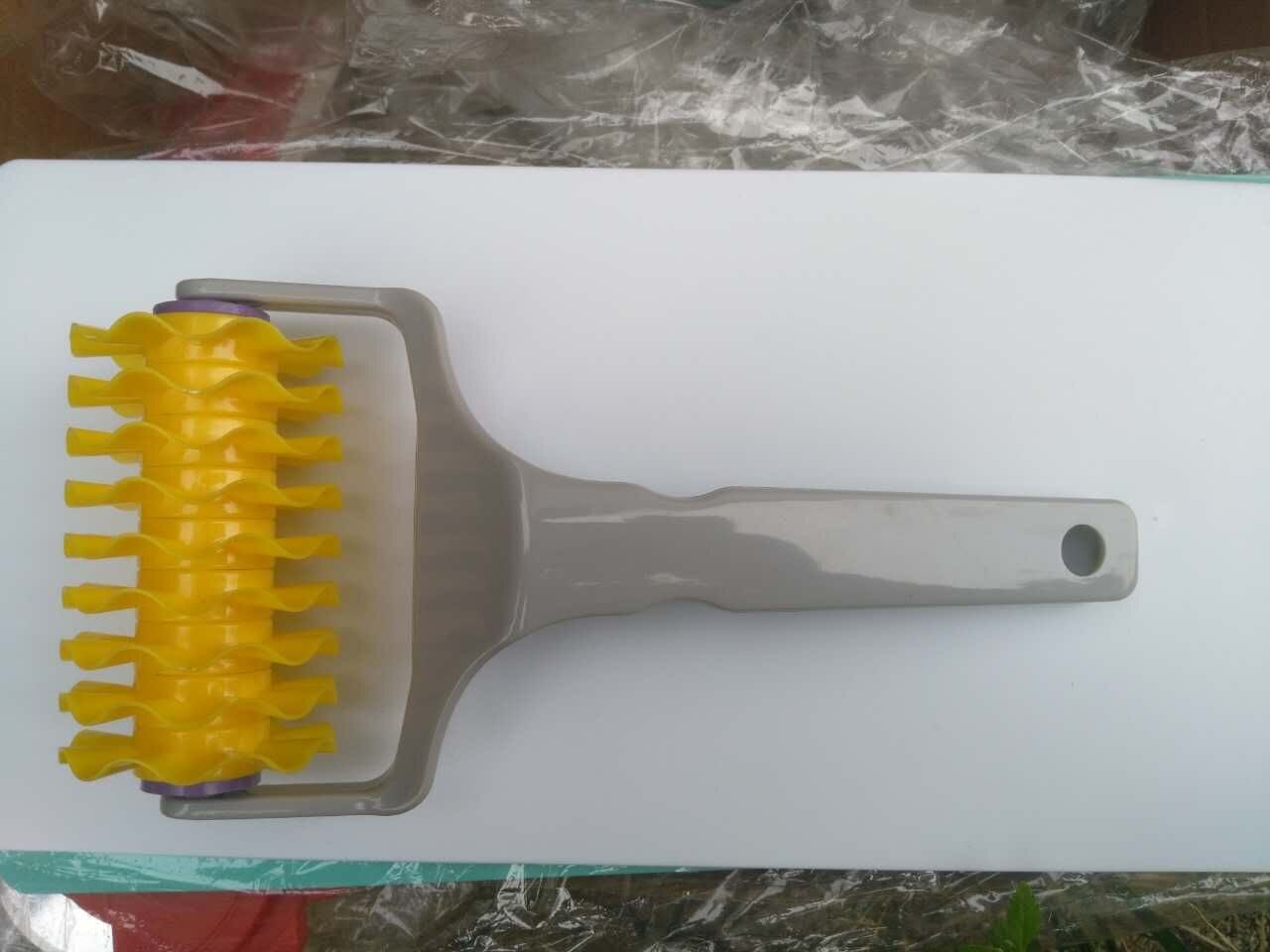 pastry docker,20*9 cm,cutter pastry,20*9 cm hot sell pastry new design pastry docker