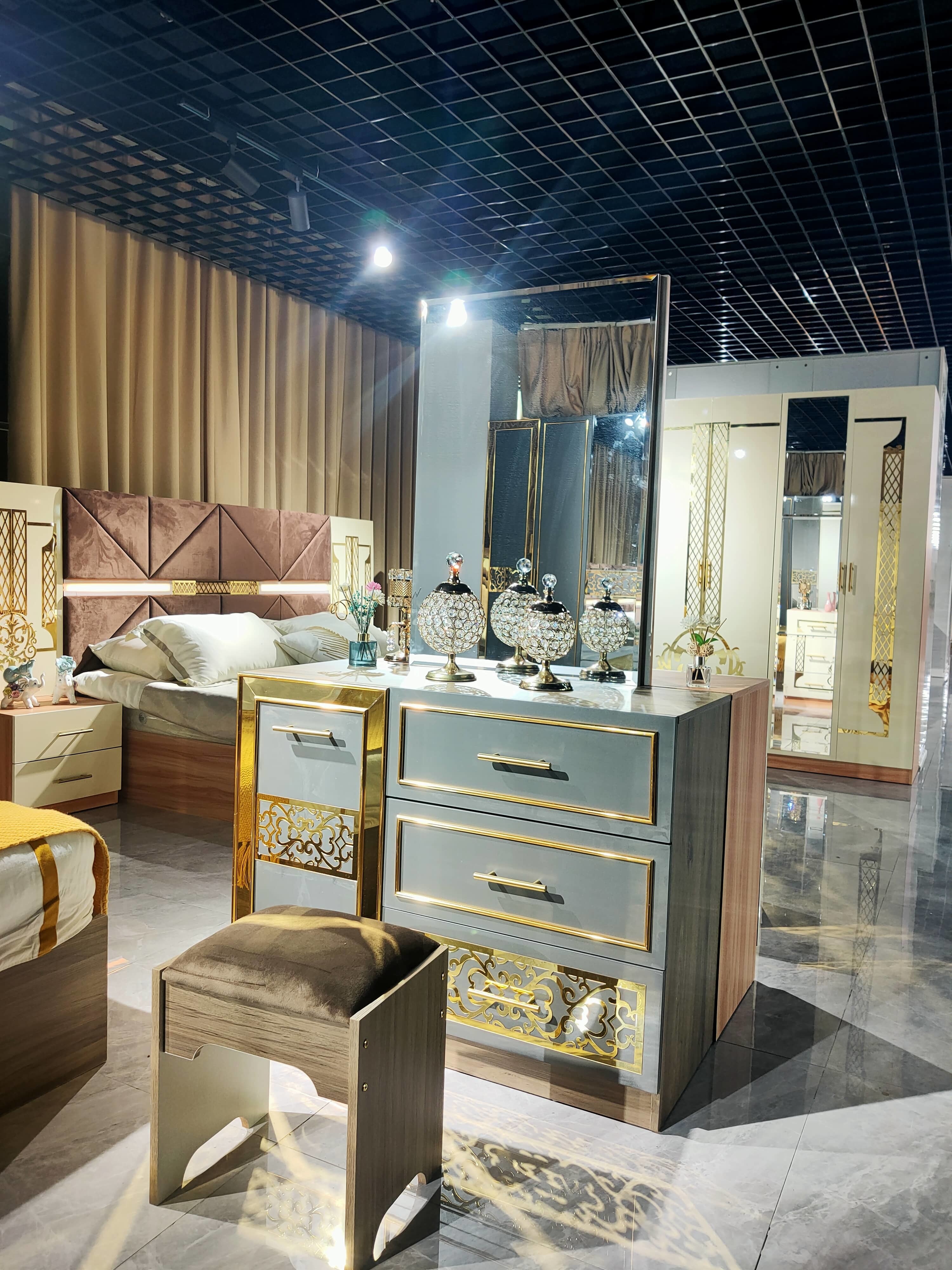 MDF Wood Hotel Furniture Sets Single King Bed Modern Bedroom Furniture