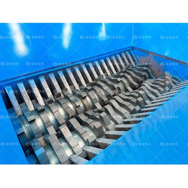 Large Capacity 90 kW Power 22000 kg Weight Scrap Metal Shredder Double Shaft Shredder