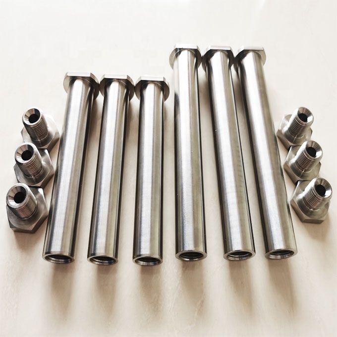 Titanium Natural King Pin 5/8 in Diameter for Sprint Car according to DIN