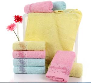 China Hot sale beautiful bulk monogram egyptian cotton Jacquard towels wholesale