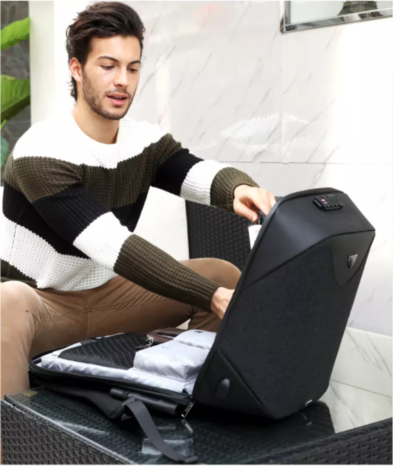 Polyester Business Laptop Backpack 1.54 Inch Antitheft Back Pack For Men Laptop