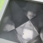 L407xW407xH1042mm Garden Metal Flower Pots
