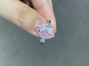 China 0.95ct Fancy Light Pink Diamond Ring IGI Certified 18k White Gold VS2 Diamond wholesale