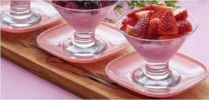 China Transparent ODM 174ml Crystal Ice Cream Cups Custom Logo wholesale