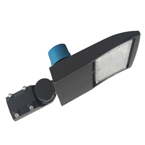 Photocell 150W Shoebox Light AC100-277V 5000K with Slip Fitter/Direct Mount