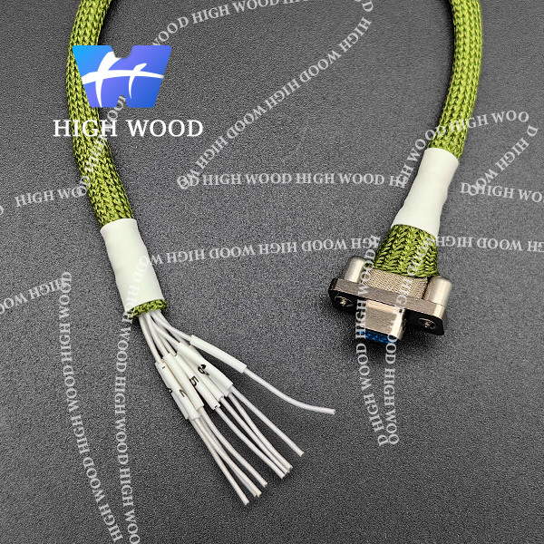 J30J SERIES MICRO-D Connectors,J30J-9TJL L=200+PF ,J30J SERIES TWISTED PIN MICRO RECTANGULAR ELECTRICAL CONNECTOR