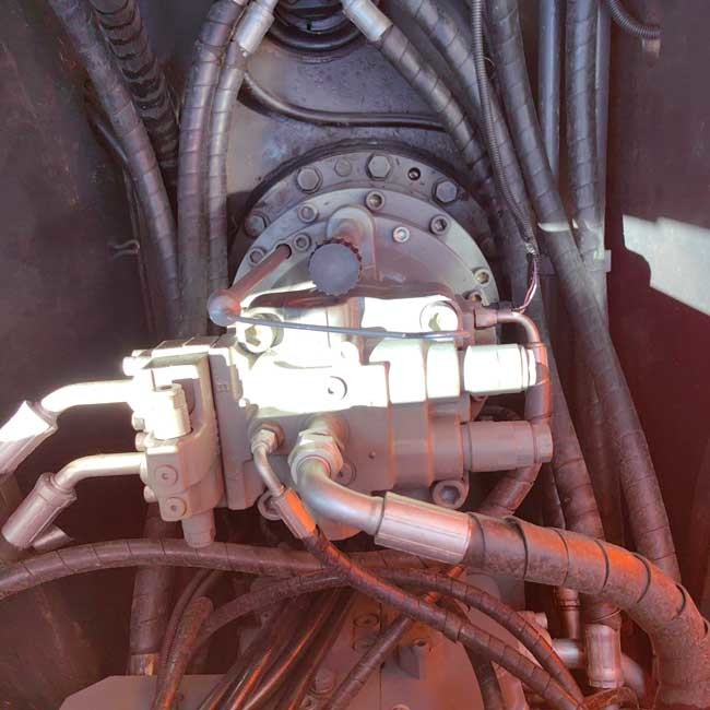HItachi Used Heavy Machinery ZX210-3 20tons Original Middle Excavator