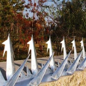 China Galvanized Razor Burglar Proof Fence Security Spikes 1.3*0.36*0.11m wholesale