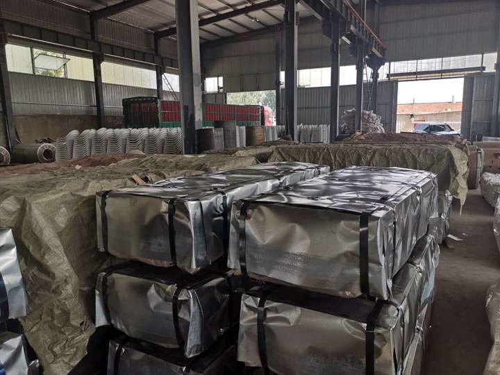 Hot Dipped Corrugated Roof Panels / 76mm Wave Corrugated Steel Roof Sheets