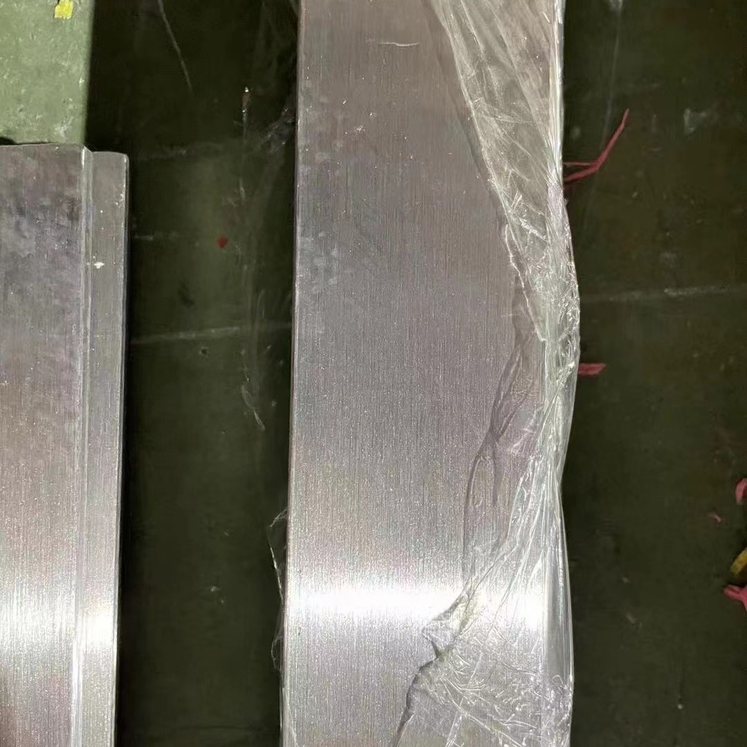 Hairline Finishing 304 Stainless Flat Bar 12*3 15*3mm Cold Drawn SUS304 Flat Iron