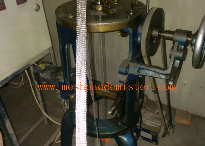 Tube Over Rubber Core Rod 28mm Knitted Wire