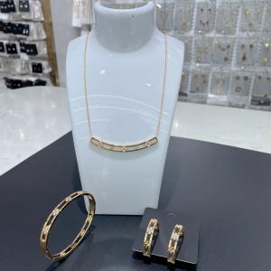 China 2024 New Waterproof Trendy Stainless Steel Jewelry Sets , 18K Gold ,Luxury Gift, Wholesale wholesale
