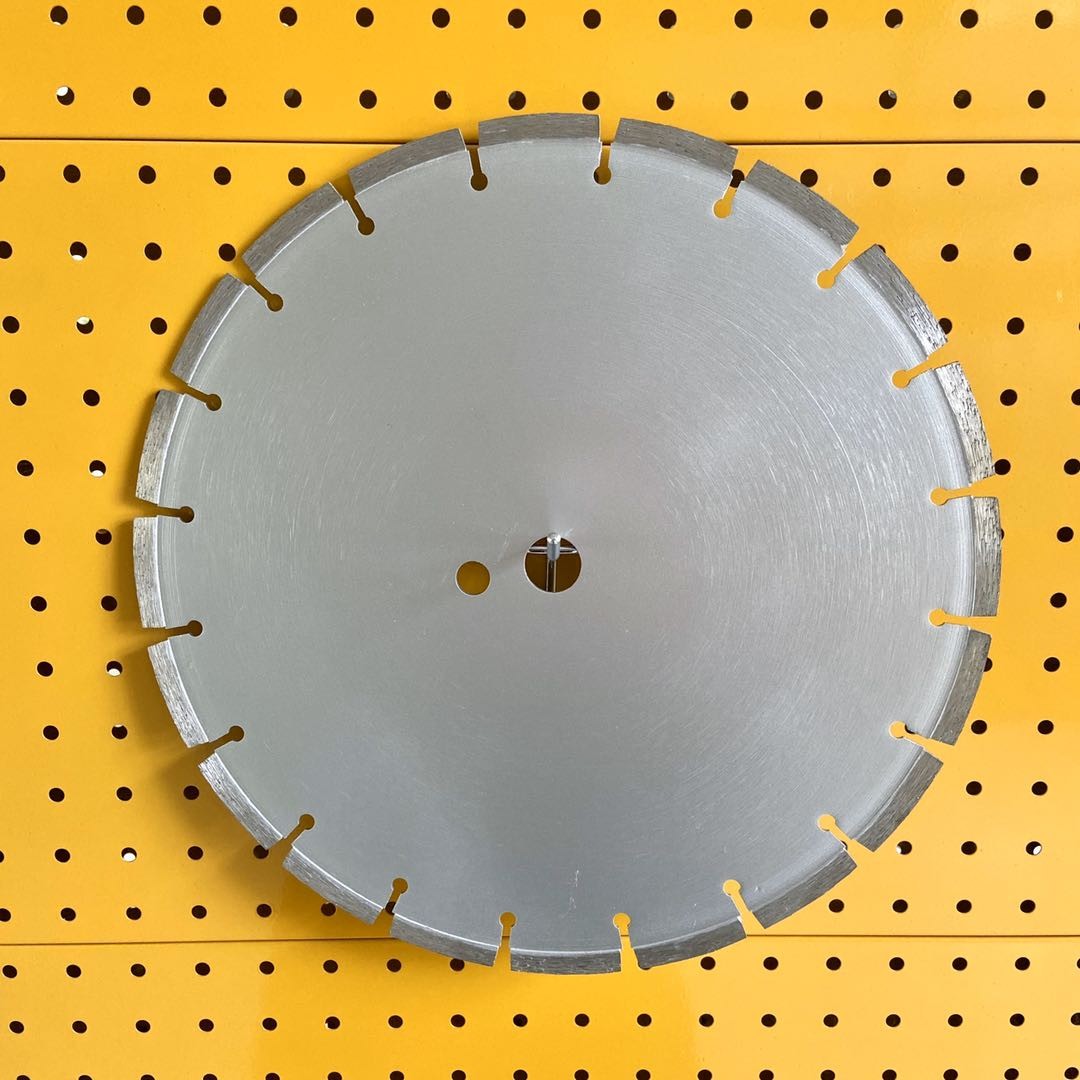 Granite Concrete Dry Cut Diamond Blade Laser Welded 7 In 180 X 2.4/1.8 X 10x13T