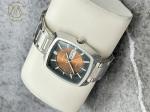 Business Quartz Design Wrist Classic Waterproof Watch for Men and Women
