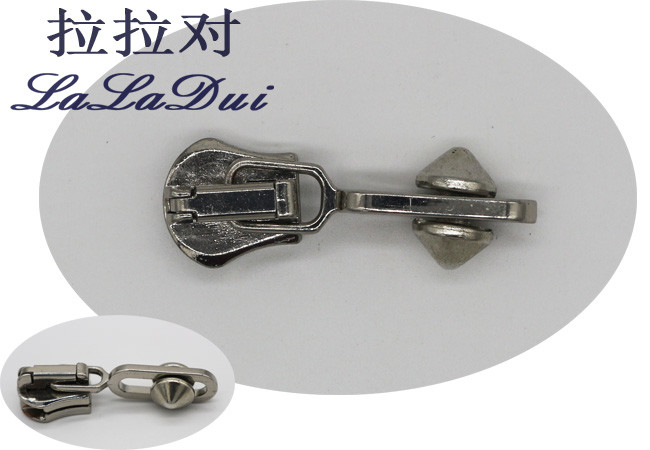 Fashion Big Jacket Silver Metal Zipper Pulls Automatic Lock Die - Cast Customized