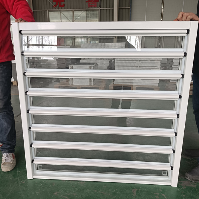 Single Glass UPVC Louver Window Aluminum Jalousie Windows With Handle Customized