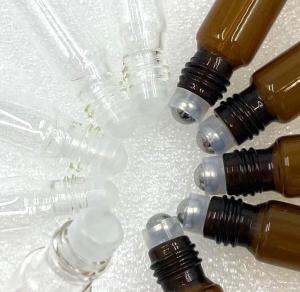 China Refillable Glass Rollerball Perfume Bottles 3ml 4ml 5ml Clear Transparent wholesale