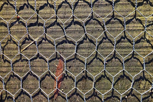 Factory Price Anti-rust diameter 0.4-1.5mm Galvanized Hexagonal Mesh Chicken Wire Garden Fence For Farm Fence