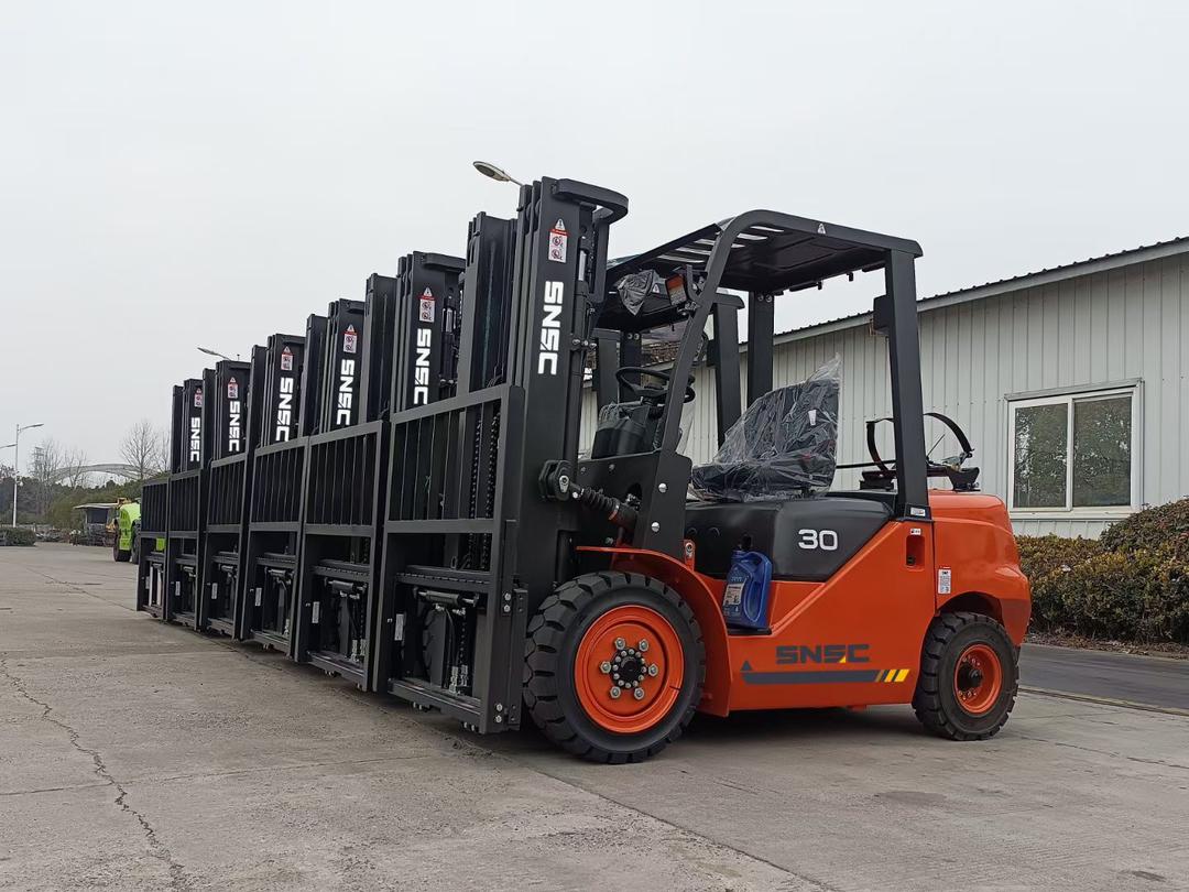 Aerial Working Platform 4m 5m 6m 8m 10m 12m 14m 16m Hydraulic Working Platform